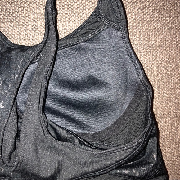 ❌SOLD❌Nike top - Picture 5 of 7